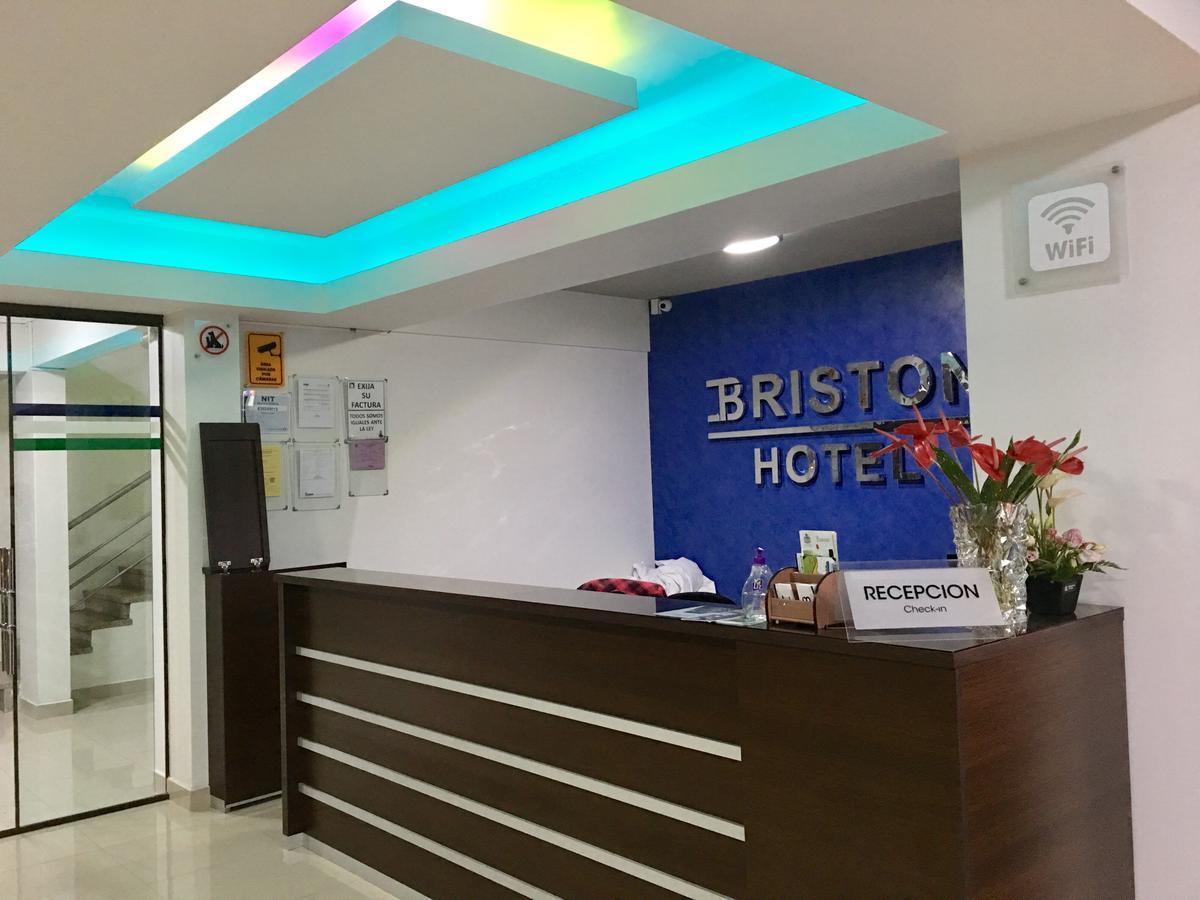 Hotel Briston Cochabamba Kültér fotó